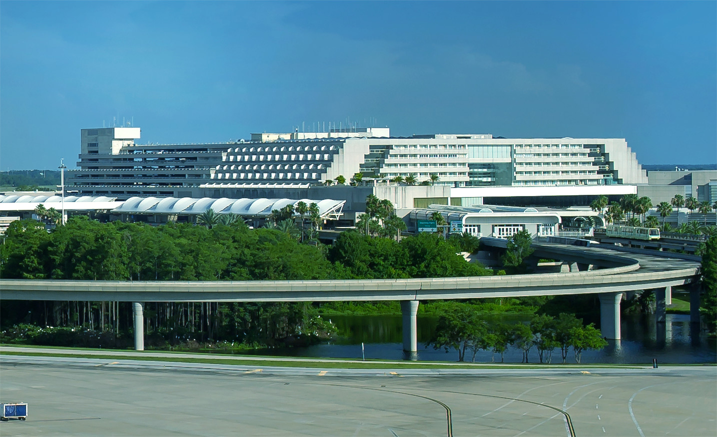 Parking - Orlando International Airport (MCO)